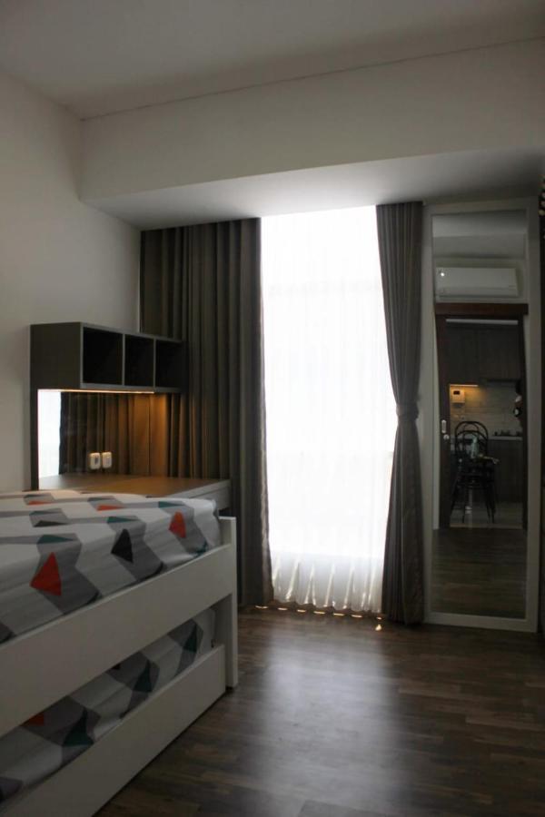 Apartemen Grand Sungkono Lagoon Venetian. スラバヤ エクステリア 写真